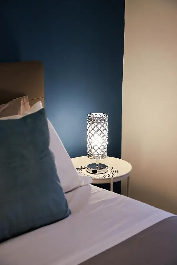 Sula Homes Róma Apartman