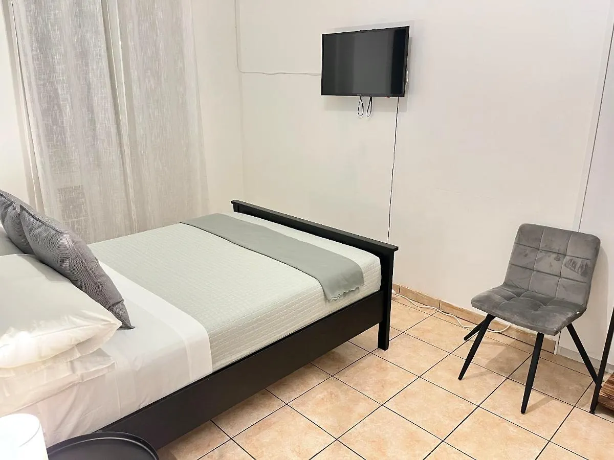 Sula Homes Róma 0*,